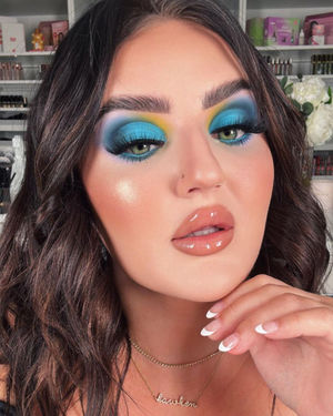 Image post by @morphebrushes on Instagram