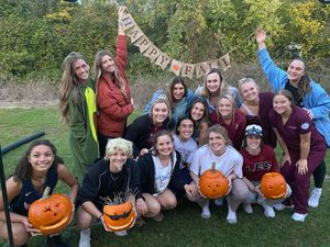 Image post by @leeuvolleyball on Instagram