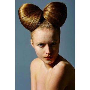 Image post by @agenciamodels_athens on Instagram
