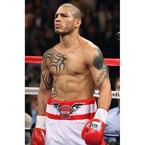 Image post by @mannysantiago on Instagram