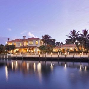 Image post by @christiesrealestate on Instagram