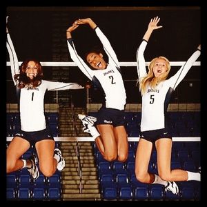 Image post by @nsu_vball on Instagram