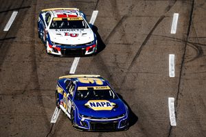 Image post by @TeamHendrick on Twitter