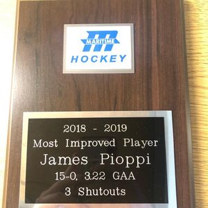 Image post by @mmahockey on Instagram