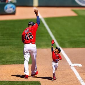 Image post by @mlb.mini on Instagram