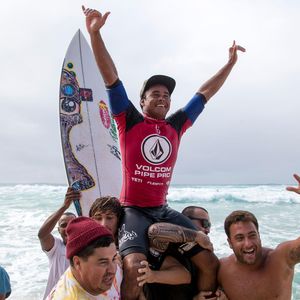 Image post by @wsl.qs on Instagram