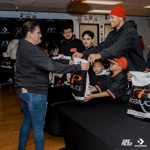 Image post by @shoepalace on Instagram