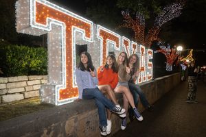 Image post by @utaustintx on Instagram