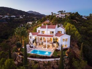 Image post by @christiesrealestate on Instagram