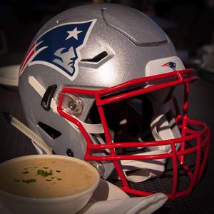 Image post by @riddellsports on Instagram