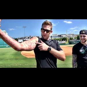 Image post by @dudeperfect on Instagram