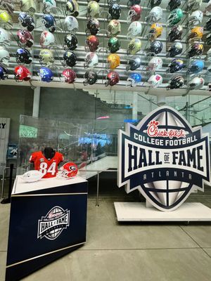 Image post by @WuerffelTrophy on Twitter
