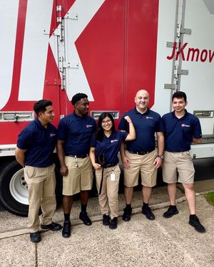 Image post by @jkmoving on Instagram