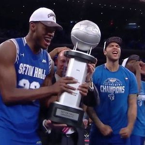 Image post by @foxsports on Instagram