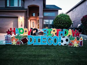 Image post by @cardmyyardelpaso on Instagram