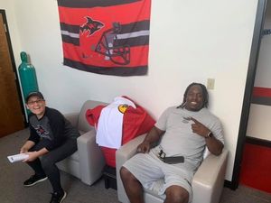 Image post by @jaxsharks on Instagram
