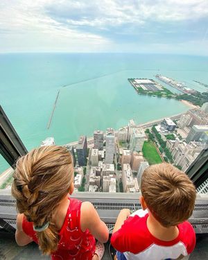 Image post by @360chicago on Instagram