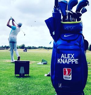 Image post by @alexknappegolf on Instagram