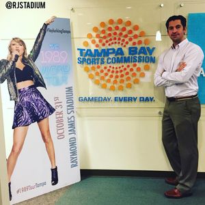 Image post by @rjstadium on Instagram