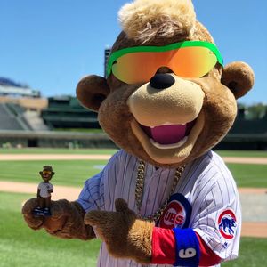 Image post by @clarkthecub on Instagram