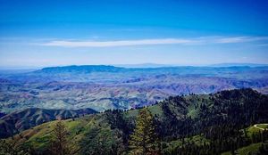 Image post by @boise_bucketlist on Instagram
