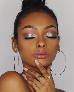 Image post by @fentybeauty on Instagram