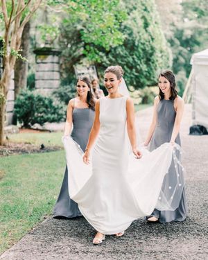 Image post by @theknot on Instagram
