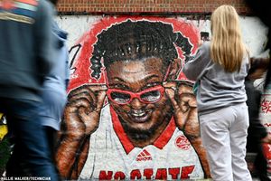 Image post by @BarstoolPack on Twitter