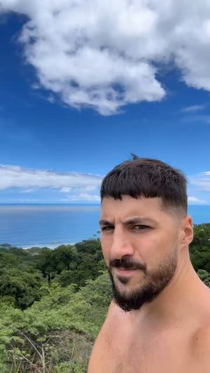 Video post by @NICKMERCS on Twitter