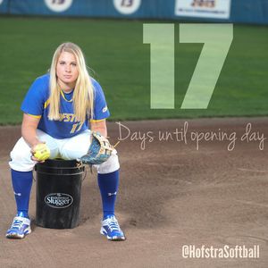 Image post by @hofstrasoftball on Instagram