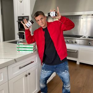 Image post by @robdyrdek on Instagram