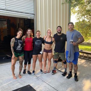 Image post by @dellespeegle on Instagram