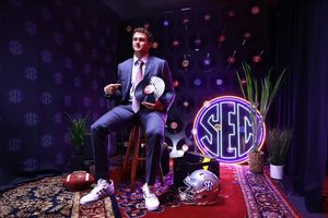 Image post by @HailStateFB on Twitter