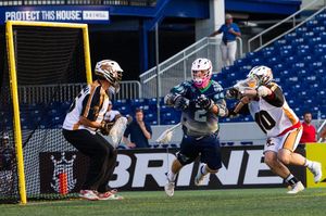 Image post by @stxmlax on Instagram