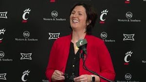 Video post by @Cincinnati Bearcats on YouTube
