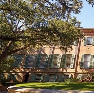 Image post by @collegeofcharleston on Instagram