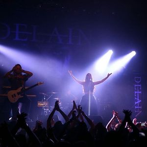 Image post by @thewarfield on Instagram