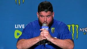 Video post by @ufc on YouTube