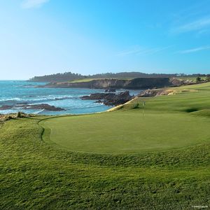 Image post by @pebblebeachresorts on Instagram