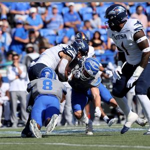 Image post by @memphisfootball on Instagram