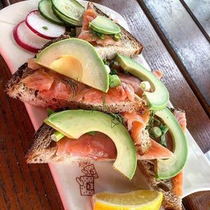 Image post by @lepainquotidienus on Instagram