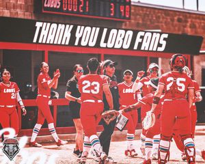 Image post by @UNMLoboSB on Twitter