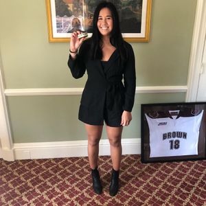 Image post by @brownu_whockey on Instagram