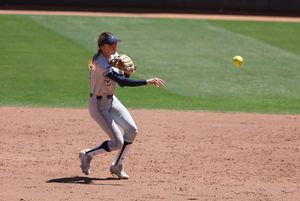 Image post by @ArizonaSoftball on Twitter