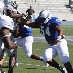 Image post by @drakebulldogsfb on Instagram