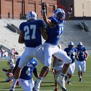 Image post by @drakebulldogsfb on Instagram
