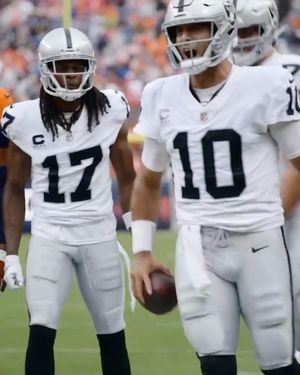 Image post by @raiders on Instagram