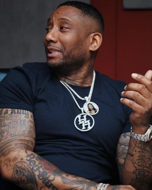 Image post by @mainohustlehard on Instagram