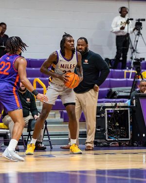 Image post by @milescollege_mbb on Instagram