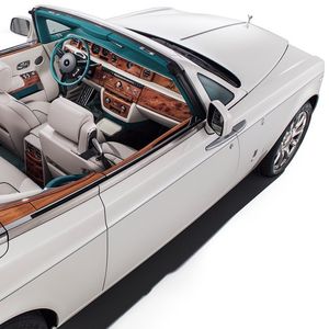 Image post by @rollsroycecars on Instagram